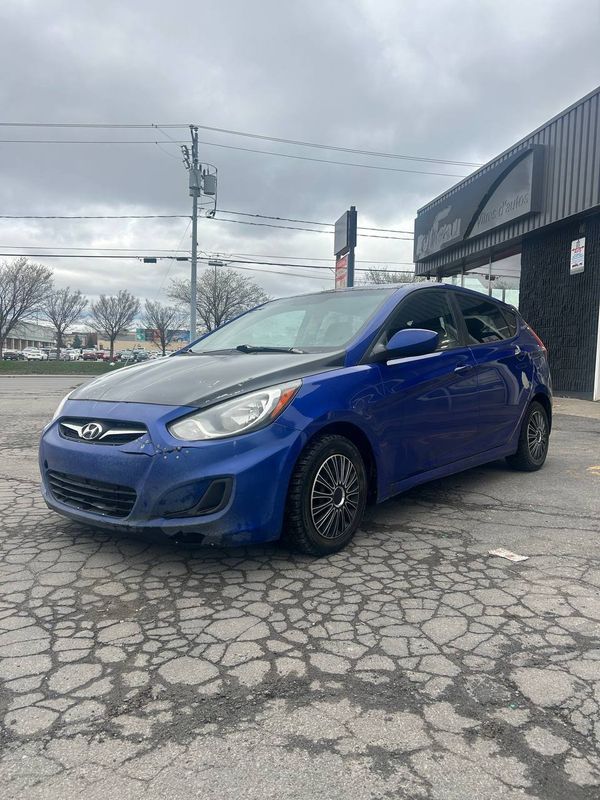 Hyundai Accent 2012